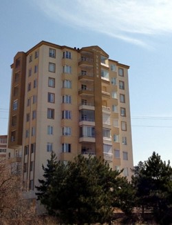Uğur Apartmanı